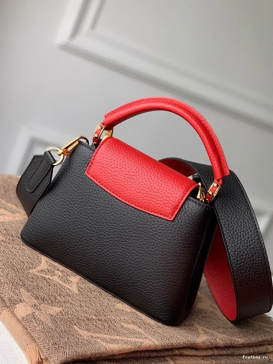 First bag ru LOUIS VUITTON CAPUCINES MINI 0804